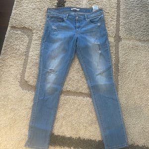 Levi size 31 length 30 skinny used